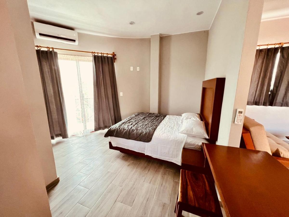 Hotel Manglar Suites Mahahual Bagian luar foto