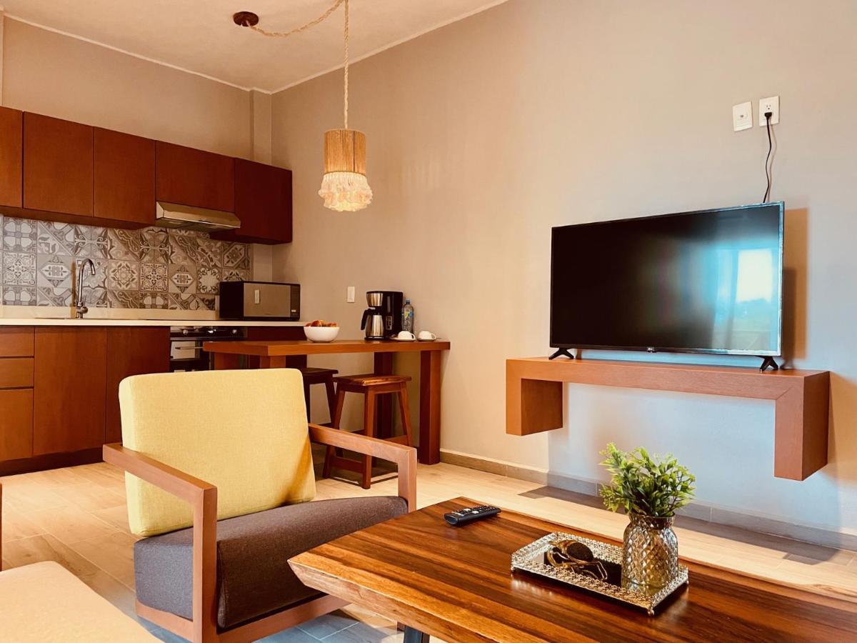 Hotel Manglar Suites Mahahual Bagian luar foto