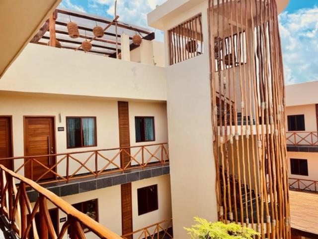 Hotel Manglar Suites Mahahual Bagian luar foto