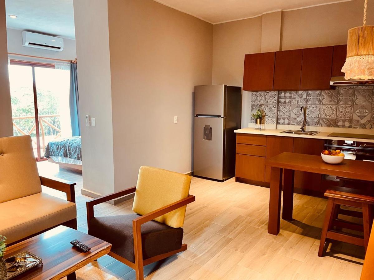 Hotel Manglar Suites Mahahual Bagian luar foto