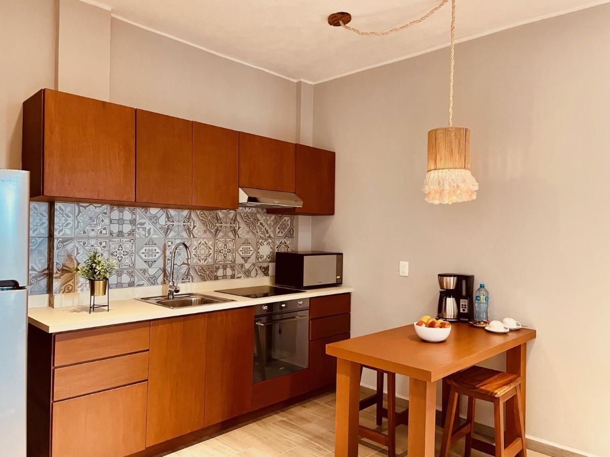 Hotel Manglar Suites Mahahual Bagian luar foto
